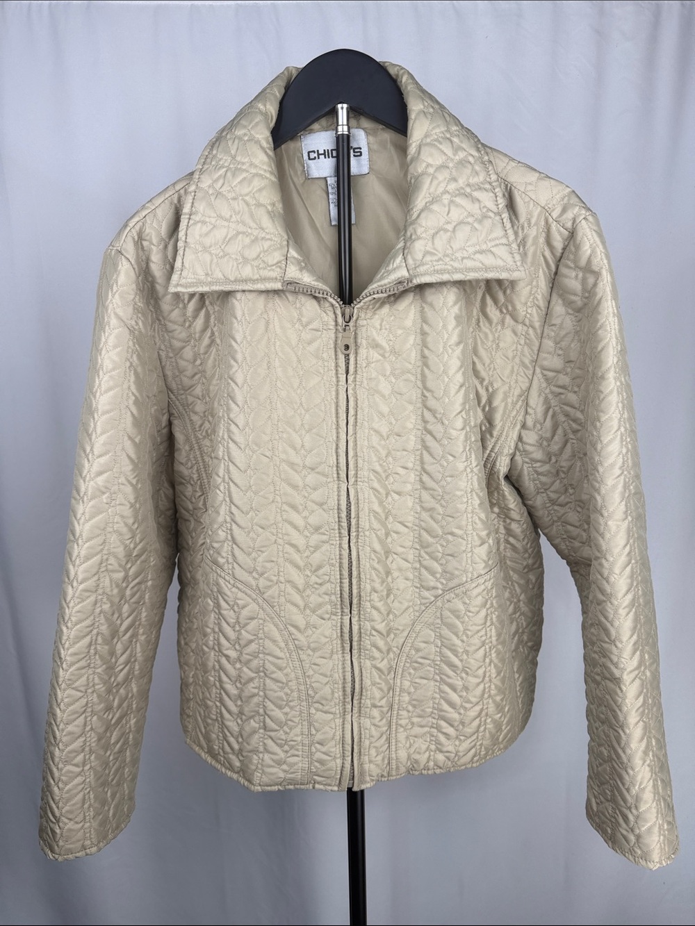 Chico’s Quilted Jacket Size 2 L Champagne Zip Front Lightweight